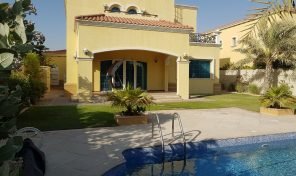 Beautifully Landscaped 4 Bed Villa in District 4